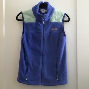 Vineyard Vines fleece vest